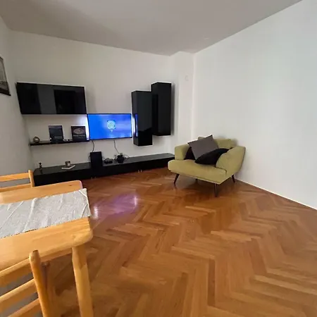 Good Vibe Space! * Split